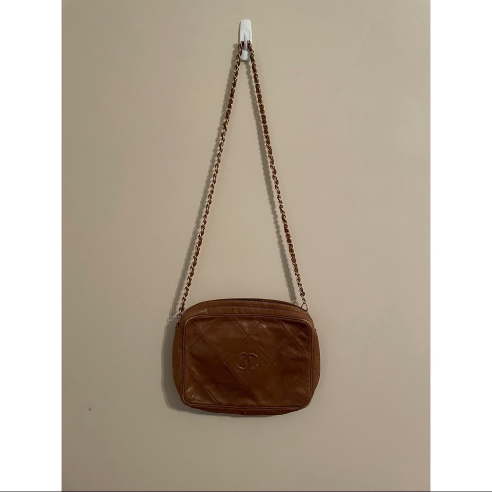 Vintage 1986-1988 Chanel Crossbody